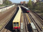 Die drei aktuellen Baureihen der Berliner S-Bahn in einem Video. Von rechts: Baureihe 480, Baureihe 485 und in das Bild fährt die Baureihe 481 als S46 mit Ziel Königs Wusterhausen. Video: April 2020