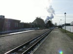 Khlungsborn-West; Molli-Lok 99 2323 rangiert zum Wasser fassen, 05.03.2010