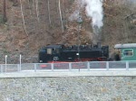 99 1746-9 verlsst am Morgen des 29.12.08 den Bahnhof Rabenau in Richtung Freital.