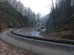 99 1746-9 verlsst am Morgen des 29.12.08 den Bahnhof Rabenau und berquert dann die neue Brcke.