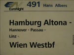 EuroNight 491  Hans Albers  auf seiner Fahrt nach Wien West, aufgenommen am 13.01.09 um ca. 0:10h in Reichensachsen. Mit zwei BB Taurus wobei die zweite nur mitluft.