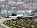 Die U15 auf der Aussichtsstrecke mit der Stadt im Hintergrund.