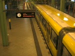 Ausfahrt einer U5 aus Alexanderplatz. 18.3.2008