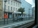 Mitfahrt in der Straßenbahnlinie 12 zwischen den Haltestellen Albertinenstraße und Berliner Allee/Indira-Ghandi-Straße.(25.7.2010)
