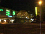 Die Straenbahnlinie M6 nach S-Bahnhof Hackescher Markt am S+U Bahnhof Alexanderplatz.