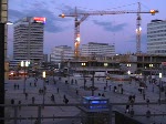 Nochmal buntes Treiben am Alexanderplatz, 18.3.2008