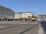 Ausfahrt einer Karlsruher Straenbahn, 20.7.2010