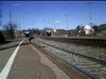 146 238-1 durchfhrt mit RE Karlsruhe Hbf - Konstanz die Haltestelle Welschingen-Neuhausen am 08.02.2008