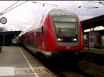 146 230-8 hat es relativ eilig als sie ihren RE 4712 Konstanz - Karlsruhe Hbf aus dem Bahnhof Donaueschingen drckt.