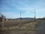Der RE 3488 ist am 9.2.11 bei Halach Richtung Stockheim unterwegs.