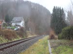 132 334-4(EBS)fuhr am 14.12.19 einen Sonderzug von Erfurt nach Schwarzenberg. Hier ist der Zug in Schwarzenberg Neuwelt zu sehen.