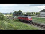 Umsetzen von Leerwagen aufs Hauptgleis,mit der Lok 233 288-0 und Abfahrt des Zuges nach Pasewalk.