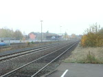Der schwarze ER20 08 durchfhrt Wiesau/Oberpfalz mit ein Sonderzug der IGE.