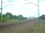 Am 28.06.2012 kam die OHE 330094 mit einem Hackschnitzelzug aus dem Stendaler Güterbahnhof in Richtung Niedergörne.