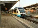 Neue Wochen und gleich wieder ein neuer Lint in Rostock: 648 797-8(VT703)als OLA 79675 von Rostock Hbf nach Gstrow bei der Ausfahrt im Rostocker Hbf.28.11.2011 