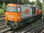 RTS 272 205 (G 2000 BB) verlässt mit einem Ganzzug, beladen mit aus Altschotter gewonnener gereinigter Erde, den ehemaligen Bahnhof Bochum Süd.