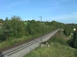 185 537 mit einem Autozug am 06.09.2011 bei Laaber.