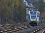  . Ausfahrt des Triebzug Stadler GTW 2/6 der Hellertalbahn von der Haltestelle Herdorf in Richtung Dillenburg.  01.11.2014