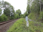 232 356-6 und 155 159-7 (WFL) fuhren am 20.06.20 einen Holzzug von Triptis nach Kaufering. Hier ist der Zug bei der Ausfahrt in Pößneck oberer Bahnhof zusehen.