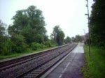 Einfahrt und Ausfahrt einer Bodensee Oberschwaben Bahn in den Bahnhof Weienau Richtung Friedrichshafen,aufgenommen gegen 19:30 Uhr am 16.06.2008