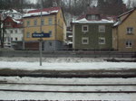 Die Locon 201 kommt am 19. Februar 2010 auf Gleis 5 in Kronach zum stehen.