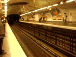 Einfahrt der Pariser Metro