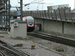 RB in Richtung Luxemburg, mit Steuerwagen 012 vorraus, geschoben von Lok 4017, beim verlassen des Bahnhofs von Bettemburg am 04.10.09 aufgenommen.