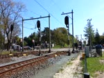 Locon Lok 203 163-1 BR 100 kommt wieder Baarn vorbei auf die strecke Amersfoort
Amsterdam mit ein Abfall container Zug.  16-04-2014