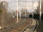 Die 52.100 des 1.SEK fhrt am 26.Februar 2012 als SLZ 14425 von Strasshof nach Nudorf durch die Hst. Lobau.