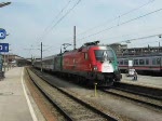 BB 1016 025-7  Portugal  am OEC 566  Stadt Innsbruck  nach Bregenz. Aufgenommen bei der Abfahrt aus dem Bahnhof Wien West am 05.04.2009.