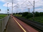 3E1/-261 mit Containerzug durch Wojnowice Wielkopolskie in Richtung Poznań, 14.06.2020