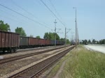 ET22-2045 mit einem gemischten Güterzug bei der Durchfahrt in Bardo Przylek am 04.06.11