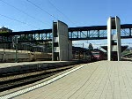 Die lteste Re 460, Re 460-000  Grauholz , verlsst den Bahnhof Spiez richtung Brig, 2.9.07