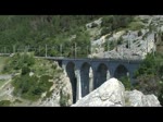 Schweiz 2012 - Am Luogelkin-Viadukt beobachten wir am 5.6.2012 diese beiden  Lötschberger .