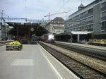 Mein erstes Video: Eine Re 460 verlsst mit IC den Bahnhof St. Gallen.