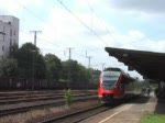 Lok Re 482 von SBB Cargo durchfhrt mit einem Containerzug Kln-West in Richtung Rotterdam Maasvlakte, zwischenzeitlich durchfhrt ein 644er durch das Video Richtung Kln Deutz.