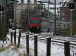 IC nach St. Gallen legt sich in St.Gallen bei Neuschnee in die Kurve(22.11.08)