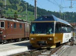Ausfahrt des Golden Pass Panoramic Express aus dem Bahnhof Zweisimmen in Richtung Montreux am 31.07.08 um 10Uhr25.
