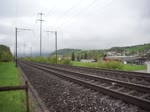 Falschfahrer ? Der neue TGV Duplex 4708 kommt auf dem rechten Gleis angefahren, da das andere Gleis vom Regionalzug belegt ist. Bei Frick AG am Samstag, dem 27.4.2013. 