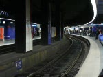 ICN fhrt ein und IC fhrt aus am 21.02.09 am Zrcher Flughafen.