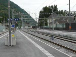 Cisalpino in alter Farbgebung aus Richtung Spiez kommend fährt in den Bahnhof von Visp ein. 03.08.08