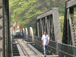 Zu touristischen Zwecken setzen die thailändischen Staatsbahnen eine aus 2 โบน.0xx (RBN/meterspurige Version der deutschen Klv51) und 5 Bahnmeisterwagen umgebaute Garnitur zu Fahrten