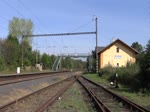 Am 24.09.16 war in Cheb Tag der Eisenbahn. Es fuhren viele Sonderzüge von Cheb nach Aš, Karlovy Vary, Mariánské Lázně, Plesná und Luby u Chebu. Hier 477 043 (11204) mit einer Doppelstockeinheit in Nebanice.