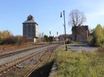 750 705 fuhr am 28.10.19 den Cyklohráček ( Fahradzug) durch Unhošť nach Lužná u Rakovníka.