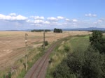 Wegen der Brückenbauarbeiten bei Tršnice, wurden alle Züge über Františkovy Lázně nach Cheb zurück umgeleitet.Am 16.08.16 war der letzte Tag, hier 230 036-6 mit