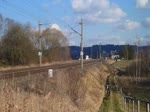 230 100-0 und 230 103-4 zu sehen mit der AWT Kohle am 14.02.18 in Chotikov.