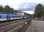 T 478 4067 als R 927 und 754 050-3 als R 924 zu sehen am 05.10.25 in Malé Svatoňovice.