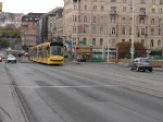 Hier fhrt die Linie 6 aus Buda und fhrt gerade ber die Donau nach Pest.