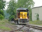 Eine GP-11, #8702 der Pittsburgh & Ohio Central, fhrt am Pennsylvania Trolley Museum vorbei (Washington, PA, 8.6.09) 