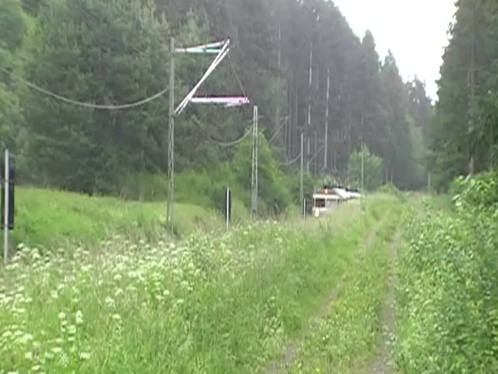 Triebwagen T 5 und T 3 gemeinsam unterwegs richtung Trossingen Bahnhof am 13/06/11.